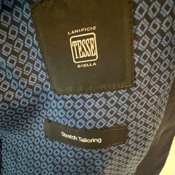 Hugo Boss Sport Coat - Picture 2 of 6